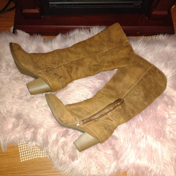 Lainee Shoes | Women's Lainee Heeled Scrunch Boots - Universal Thread (Target) | Color: Brown | Size: 9.5 | Deartracrawford's Closet